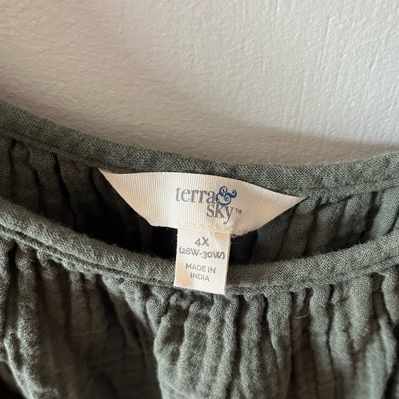 Terra & Skye Tank Top - Picture 2 of 3